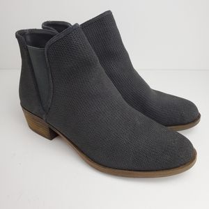 Kensie Grey Ankle Boot